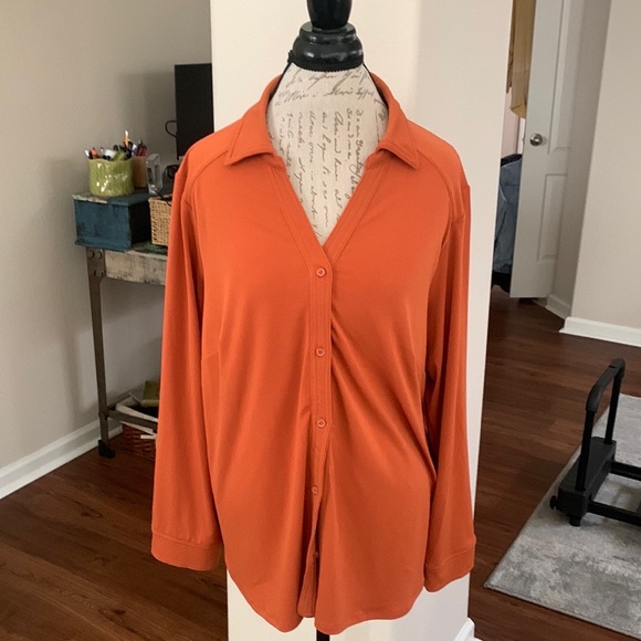 Plus Size, L/S button down - Picture 3 of 5